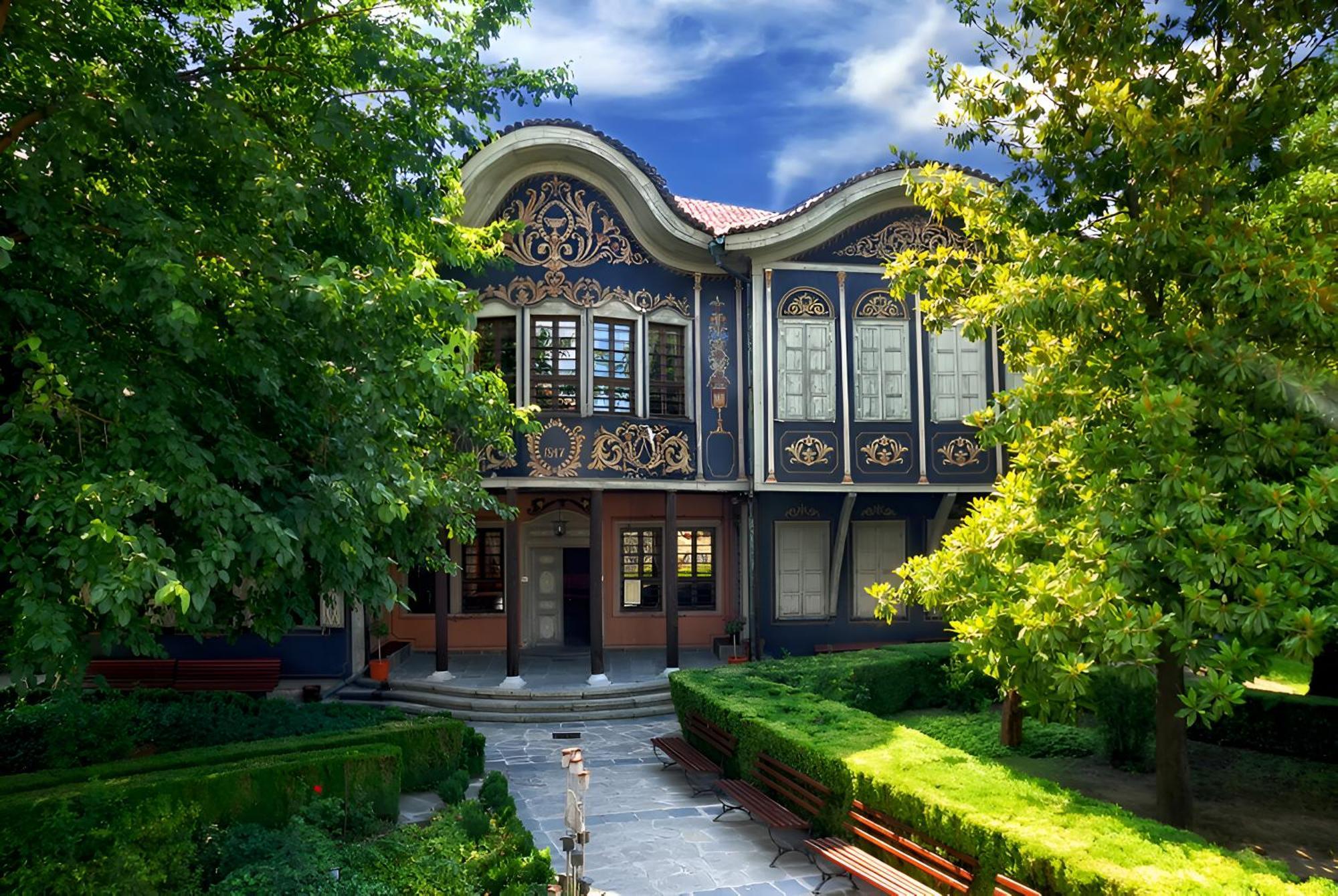 Vizualiza Residence Hotel Plovdiv Buitenkant foto